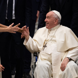 Waarom ik dankbaar ben voor tien jaar paus Franciscus