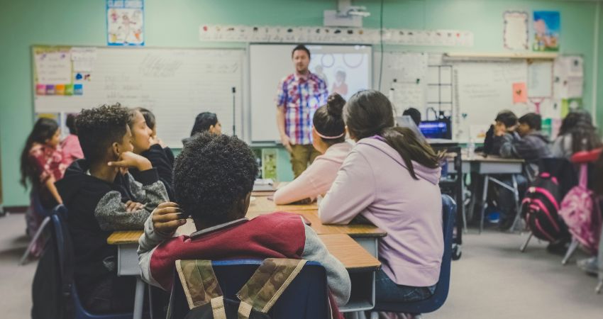 Hoe het marktdenken het onderwijs binnensluipt