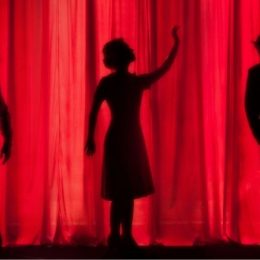 Gelukkig zij die even een andere rol mogen spelen dan zichzelf