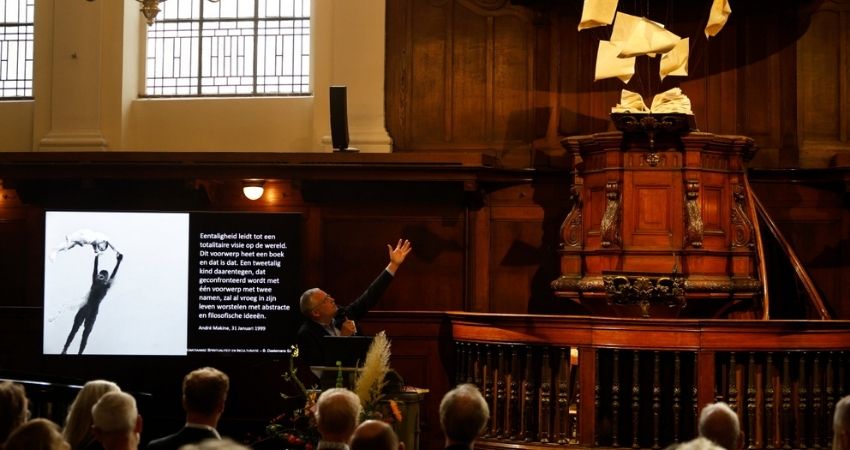 Tienjarig 'Platform' viert feest, de jubileumdag in tien foto's