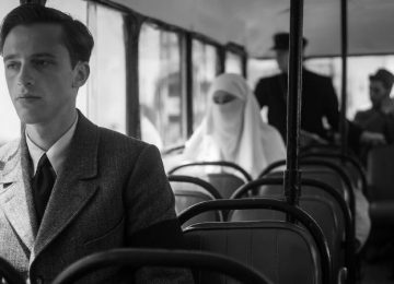 L'etranger: veroordeeld omdat hij niets voelde bij de dood van zijn moeder