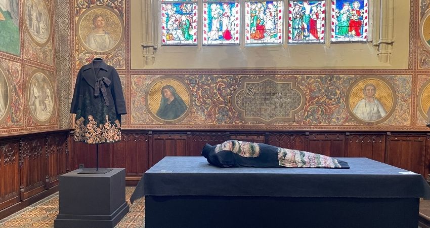 Textiel met een ziel – over wat ons omhult en draagt 9