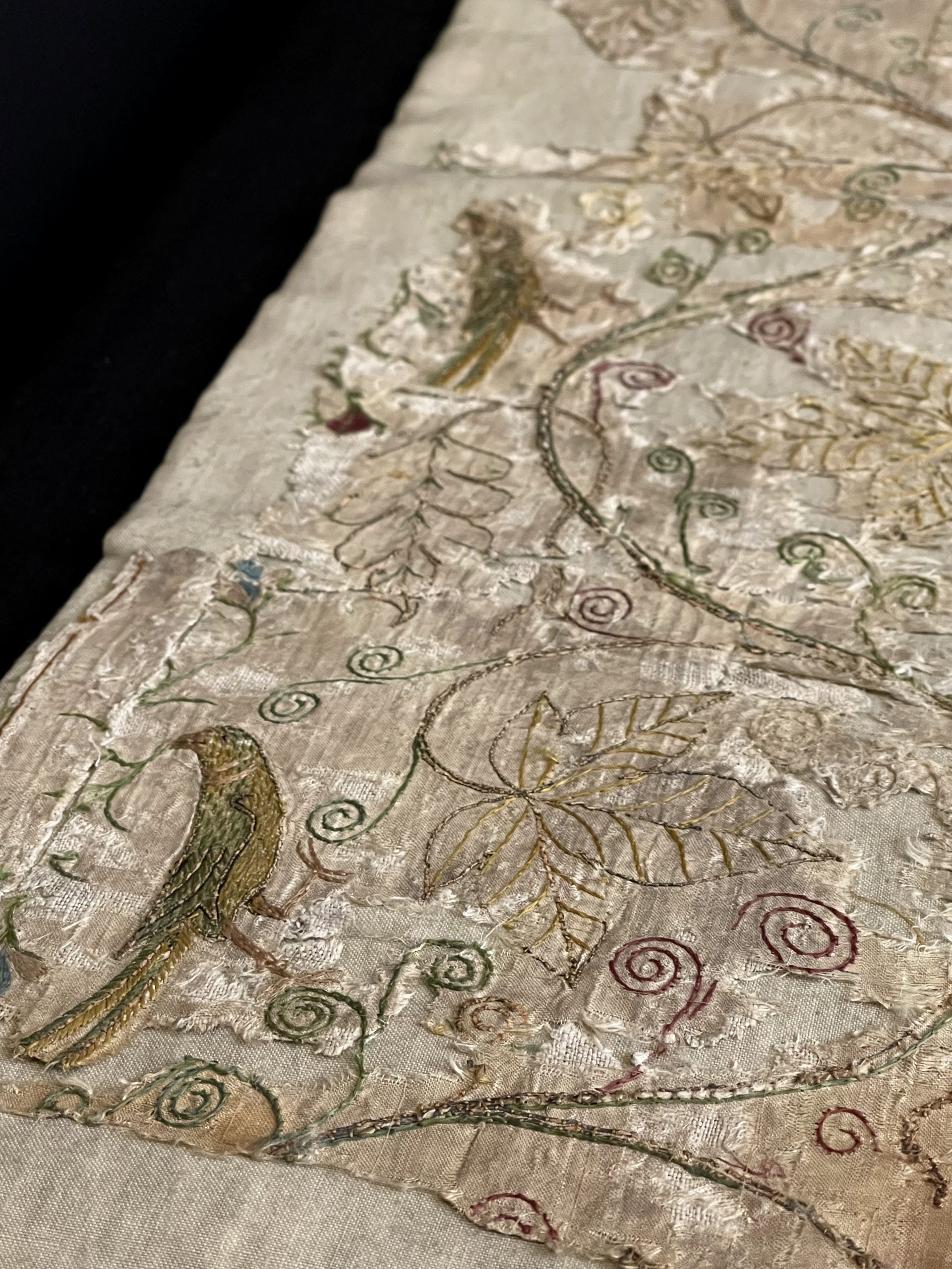 Textiel met een ziel – over wat ons omhult en draagt 1